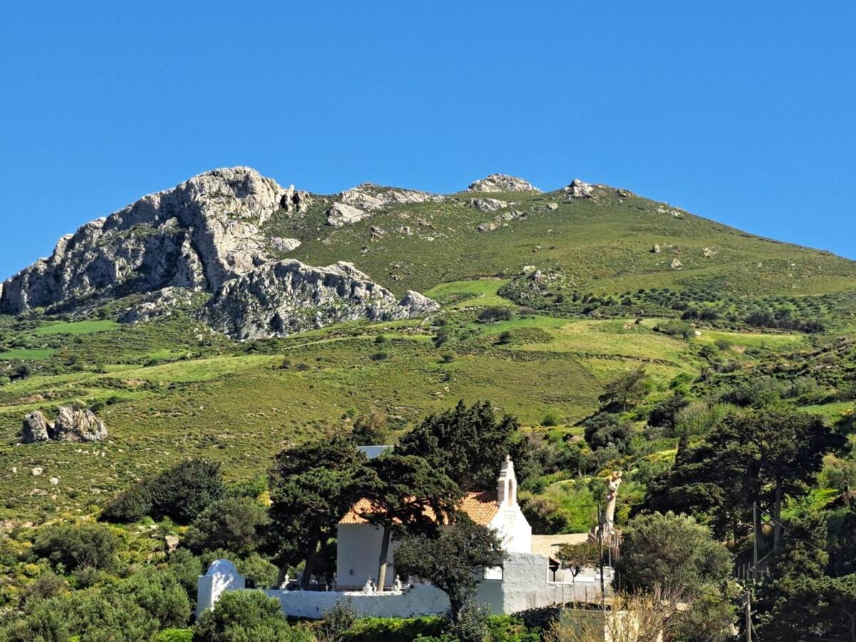 Varsamos Yiannioú Buitenkant foto